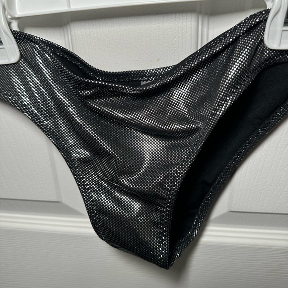 Matching Bikini Set - Picture 3 of 3